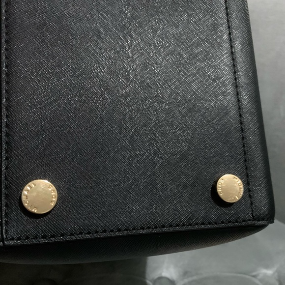 Michael kors authentic handbag - Picture 6 of 8